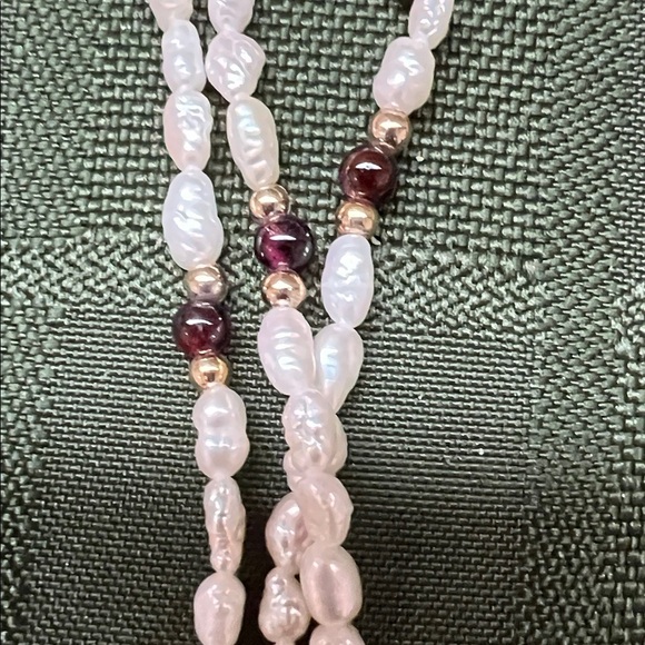 Vintage Fresh Water Pearl Jewelry Set ( includes necklace,bracelet earrings) - Picture 11 of 16